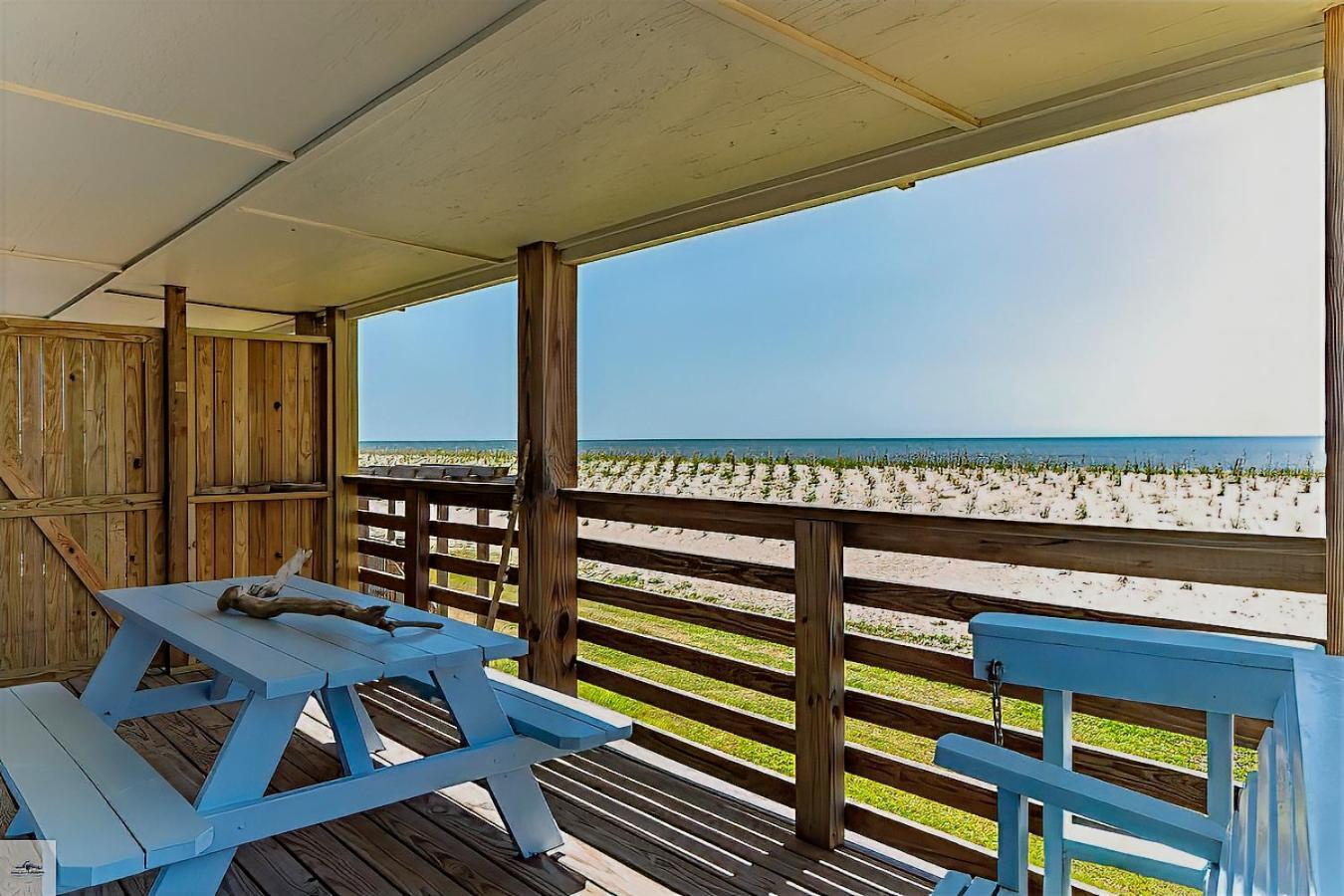 Blue Dolphin Inn And Cottages Гранд Айл Екстериор снимка